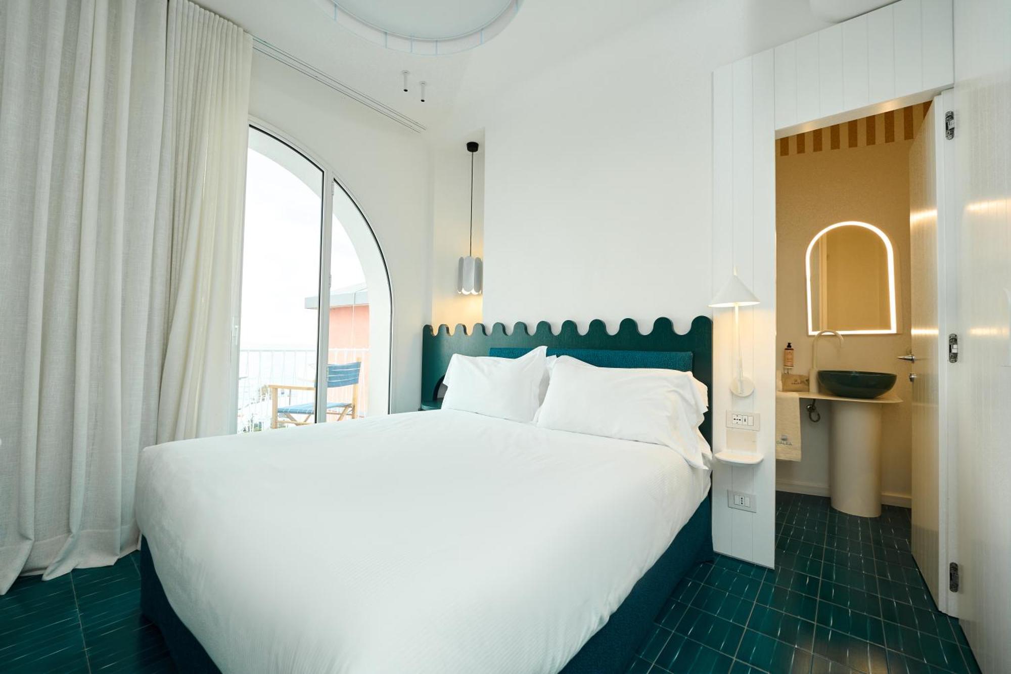 Calea Boutique Hotel Баколи Экстерьер фото