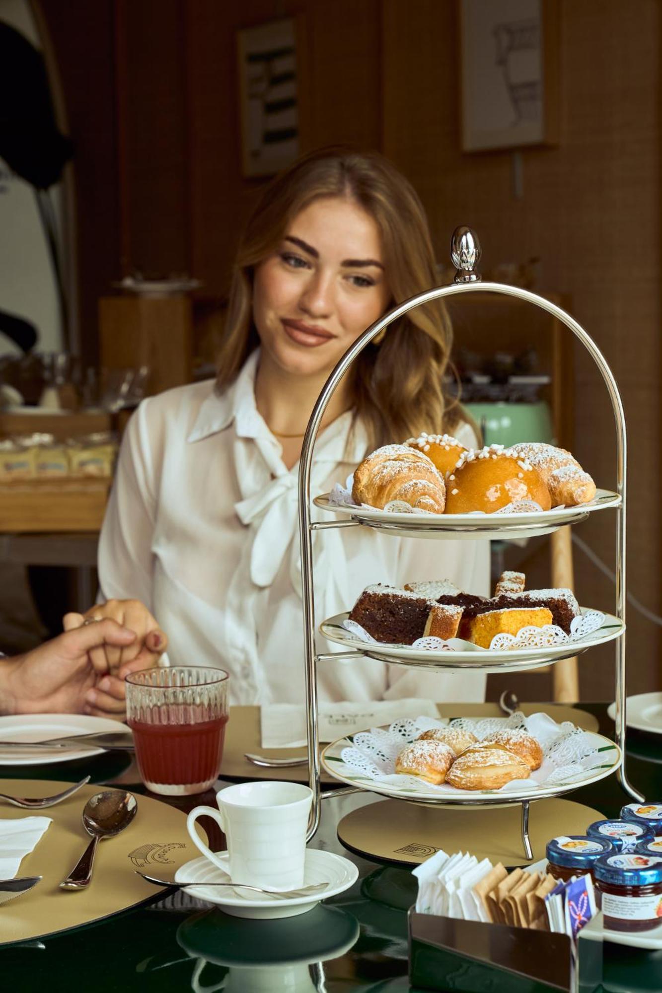 Calea Boutique Hotel Баколи Экстерьер фото