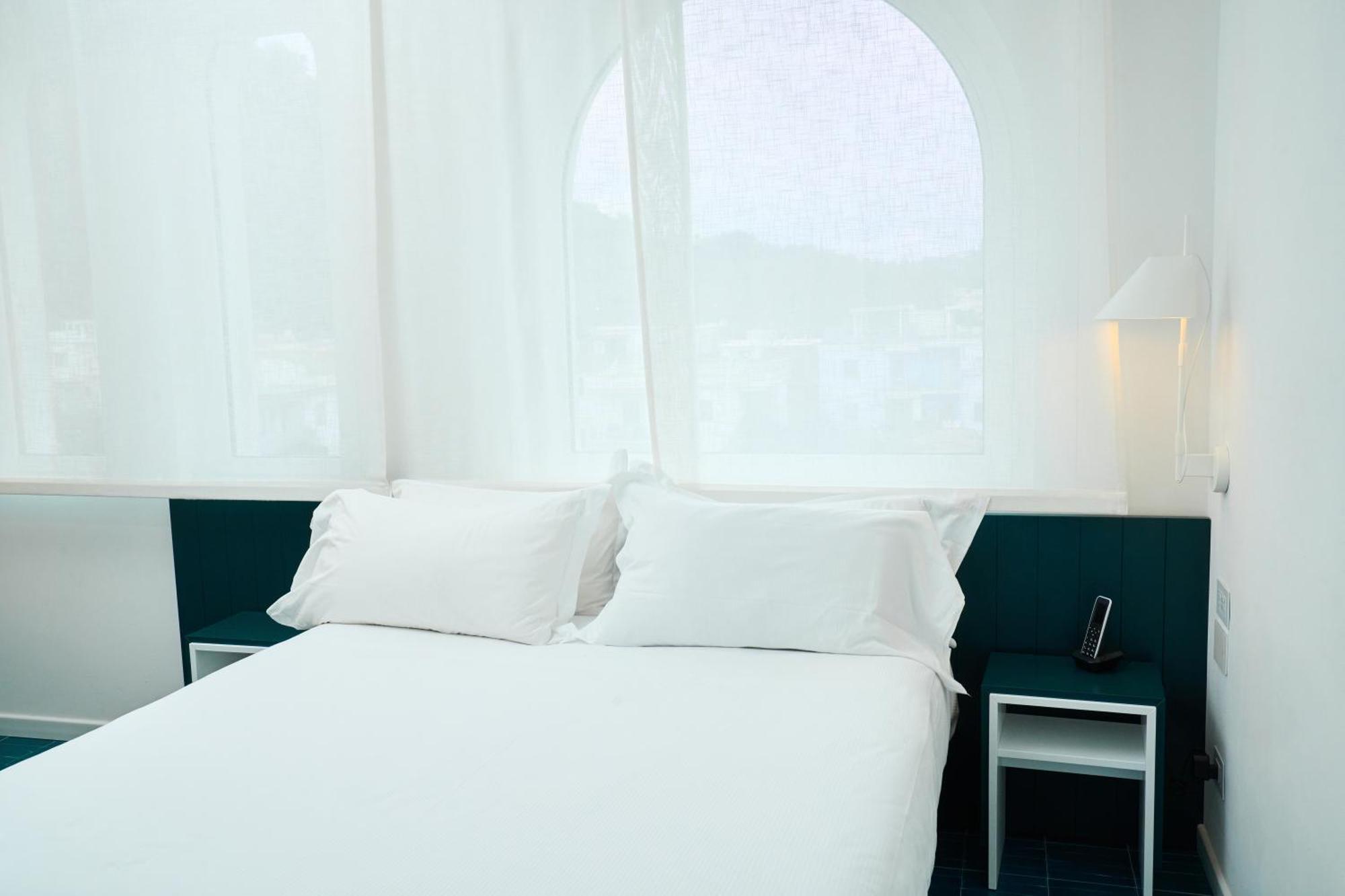 Calea Boutique Hotel Баколи Номер фото
